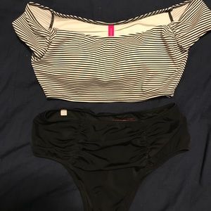 Victoria Secret Crop Top bikini top - size S